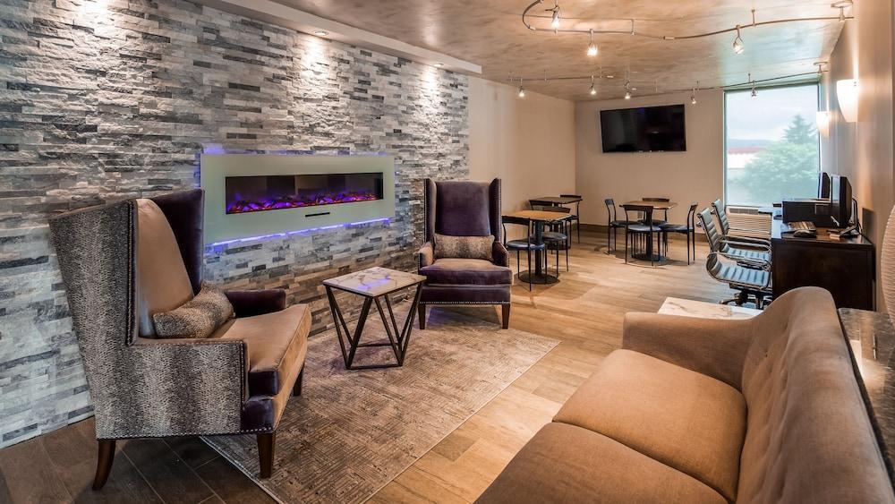 Baymont By Wyndham Johnson City/Binghamton Екстер'єр фото